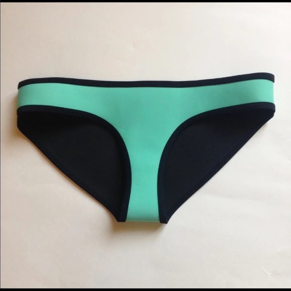 Triangl Bikini Bottom